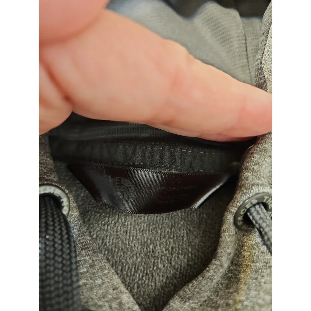 The North Face Mens Large Heathered Gray Hoodie Pullover Logo Pocket (1685